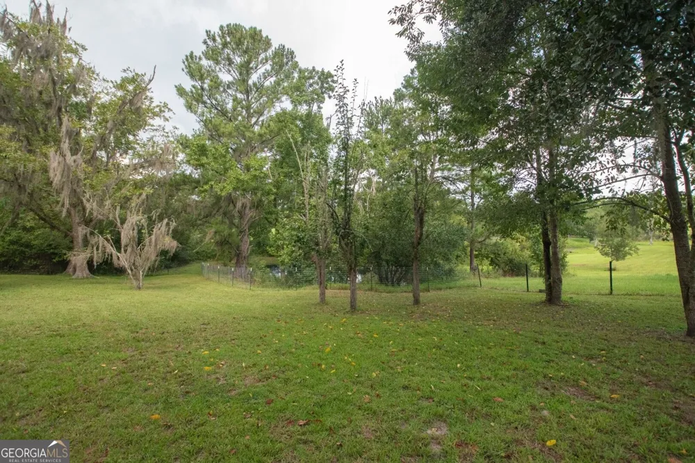 41 Sheridan ST St. George, GA 31562