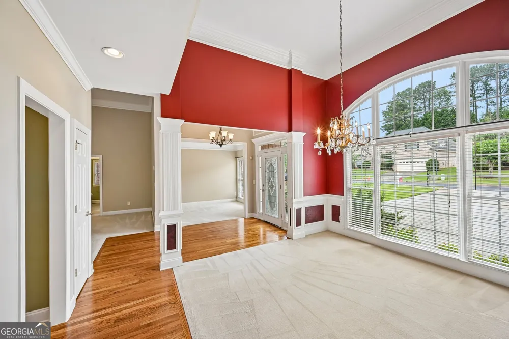 3923 Springtree LN Hoschton, GA 30548