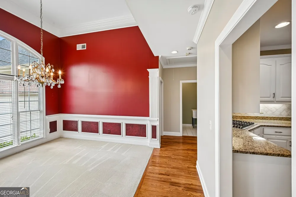 3923 Springtree LN Hoschton, GA 30548