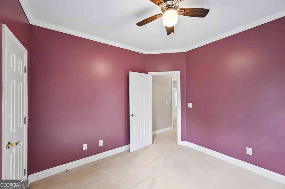 3923 Springtree LN Hoschton, GA 30548