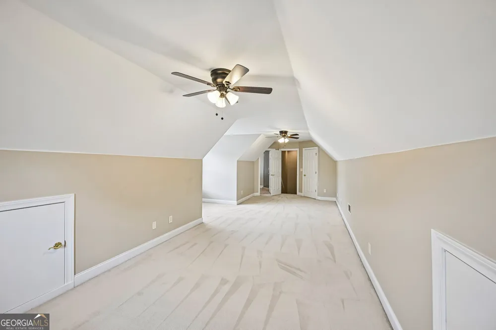 3923 Springtree LN Hoschton, GA 30548