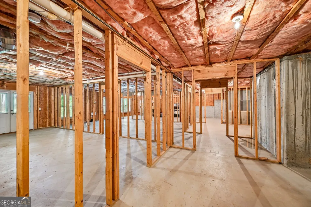 3923 Springtree LN Hoschton, GA 30548