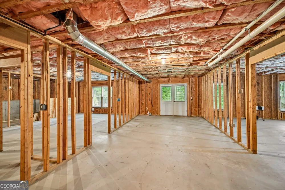 3923 Springtree LN Hoschton, GA 30548