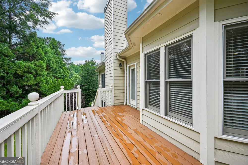 3923 Springtree LN Hoschton, GA 30548