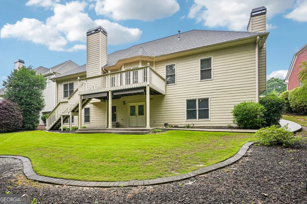 3923 Springtree LN Hoschton, GA 30548
