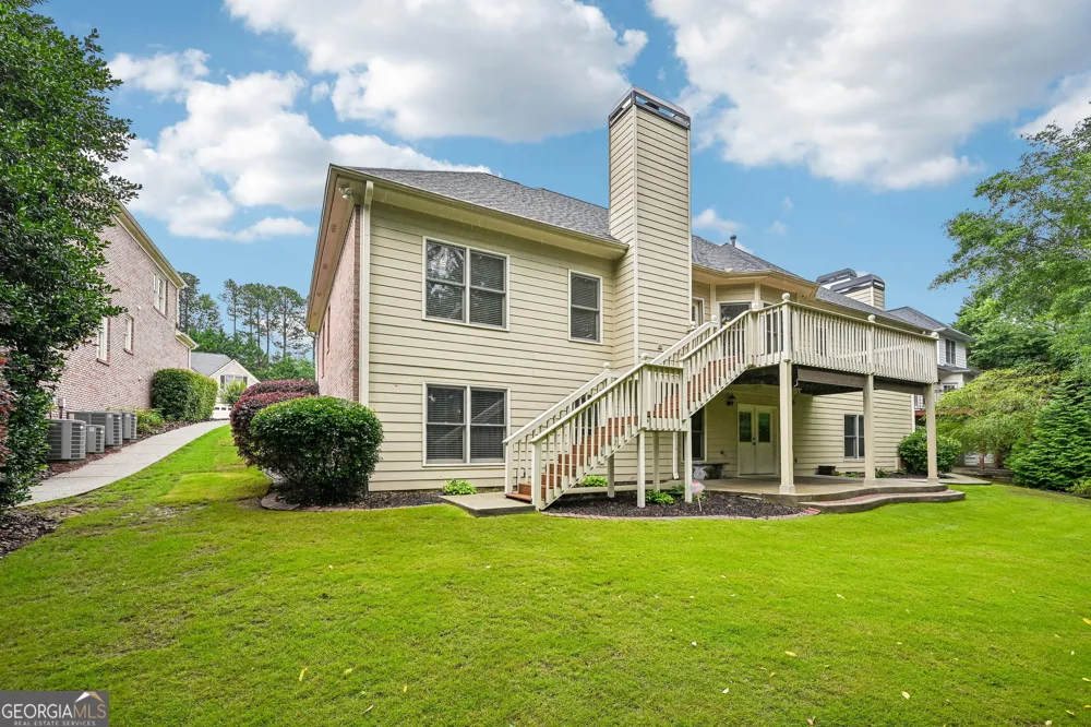 3923 Springtree LN Hoschton, GA 30548
