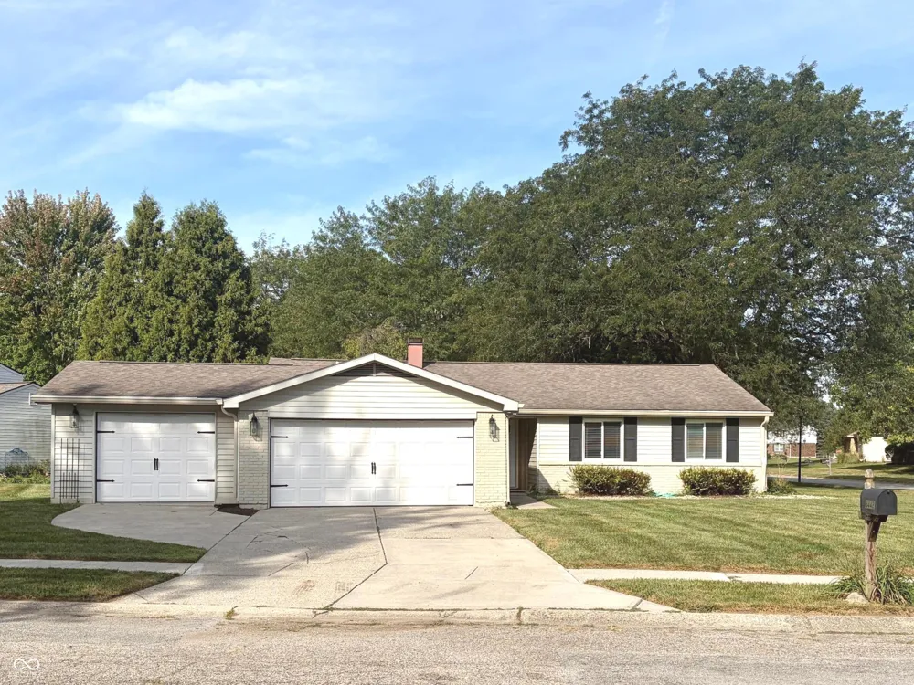 8442 Duncaster Court Indianapolis, IN 46256