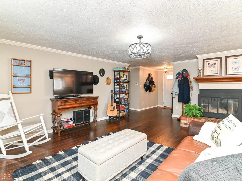 8442 Duncaster Court Indianapolis, IN 46256