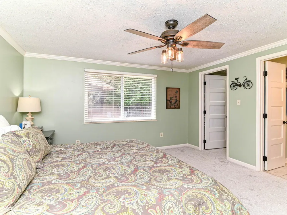 8442 Duncaster Court Indianapolis, IN 46256