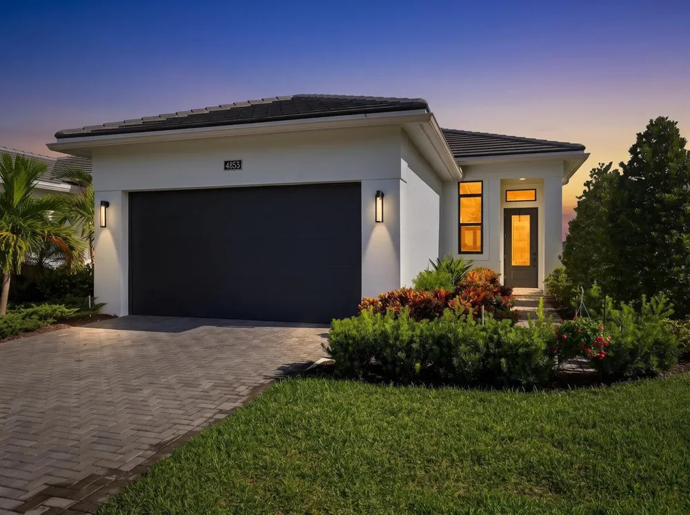 4853 Saint Armands Way Westlake, FL 33470
