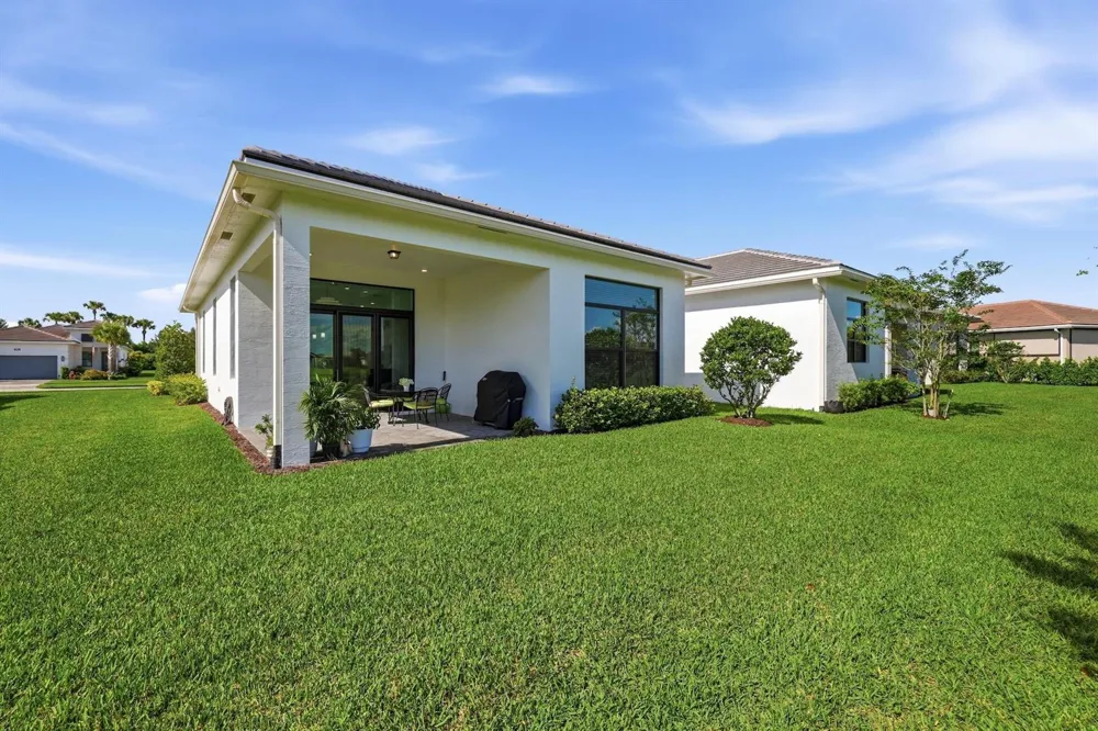 4853 Saint Armands Way Westlake, FL 33470