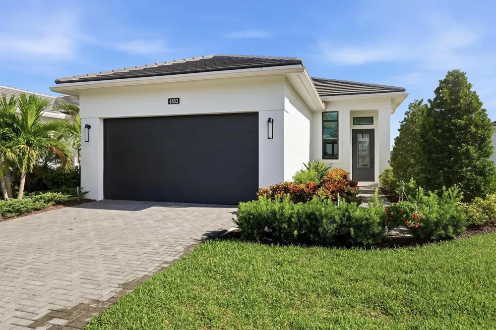 4853 Saint Armands Way Westlake, FL 33470