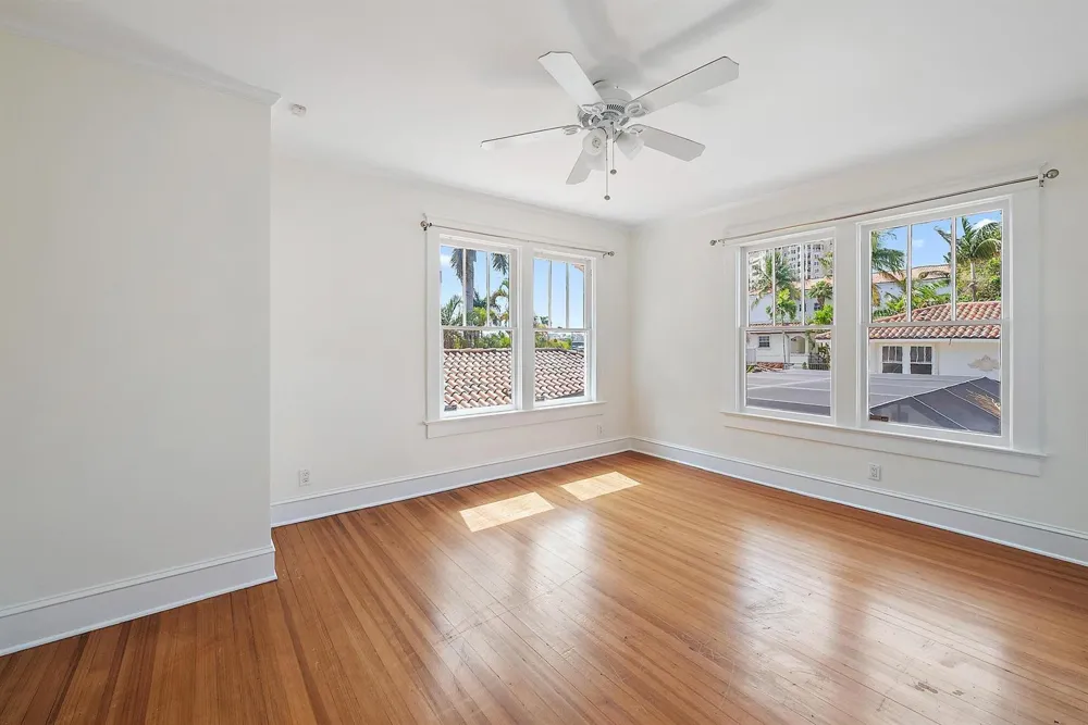 228 9TH STREET West Palm Beach, FL 33401