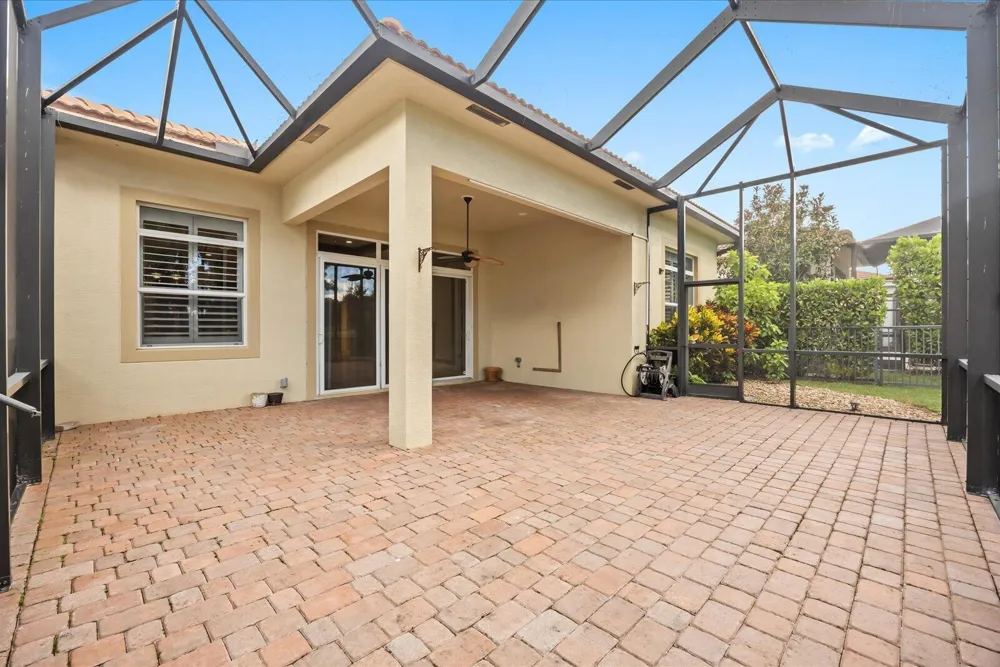 10661 SW Visconti Way Port St. Lucie, FL 34986