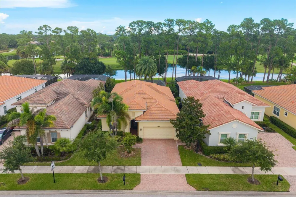 10661 SW Visconti Way Port St. Lucie, FL 34986