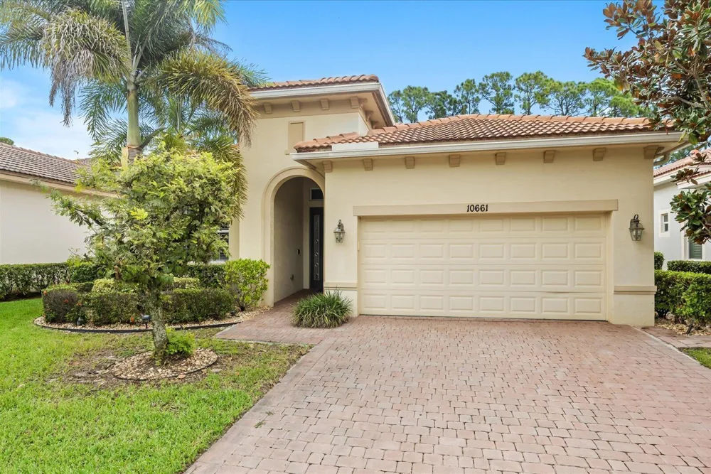 10661 SW Visconti Way Port St. Lucie, FL 34986