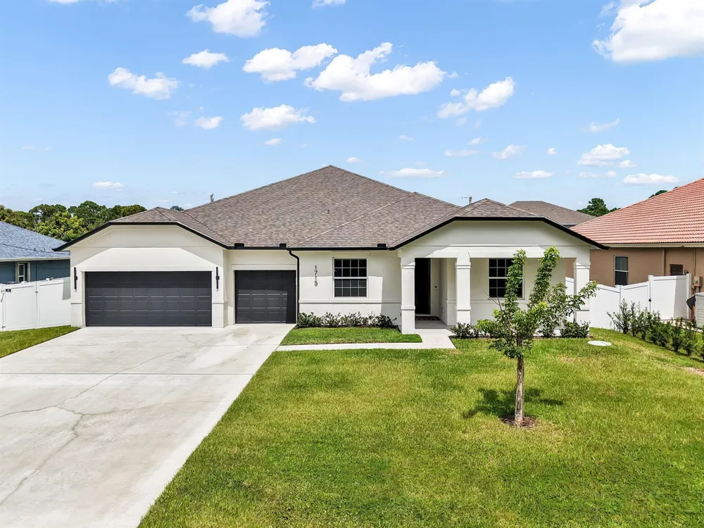 1715 SW Apache Avenue Port St. Lucie, FL 34953