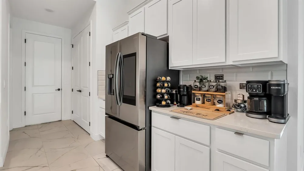 1715 SW Apache Avenue Port St. Lucie, FL 34953