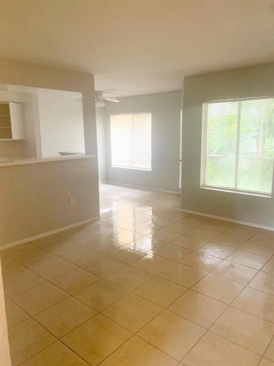 2667 NW 33RD STREET #2402 Oakland Park, FL 33309