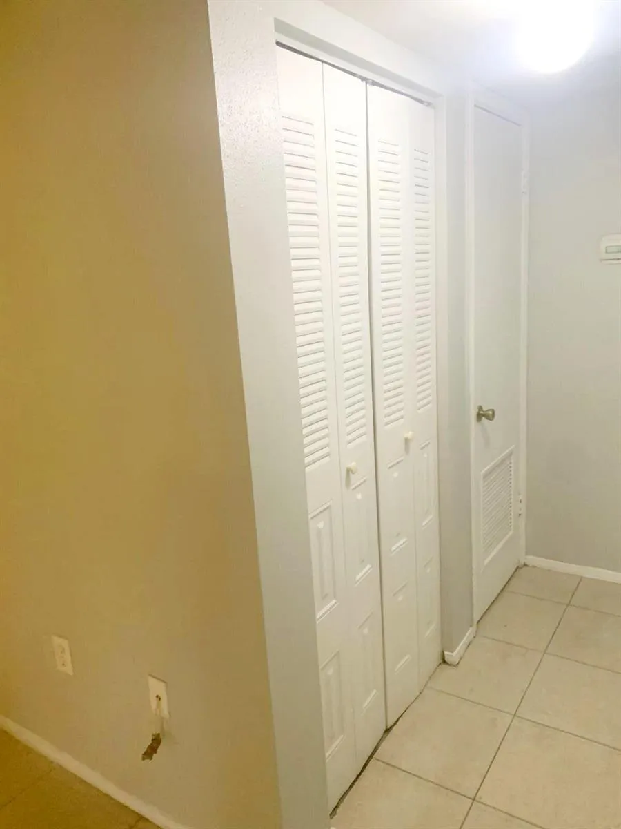 2667 NW 33RD STREET #2402 Oakland Park, FL 33309