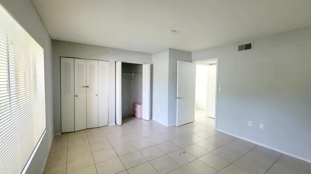 2667 NW 33RD STREET #2402 Oakland Park, FL 33309