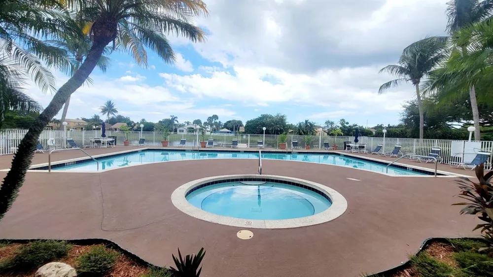 2667 NW 33RD STREET #2402 Oakland Park, FL 33309