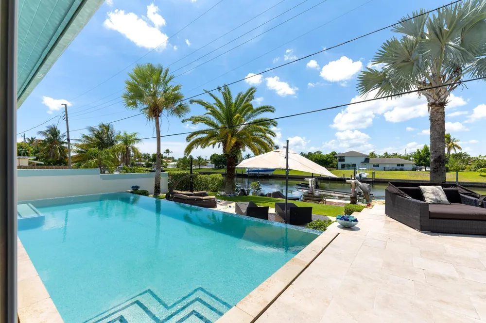 206 Arlington Road West Palm Beach, FL 33405