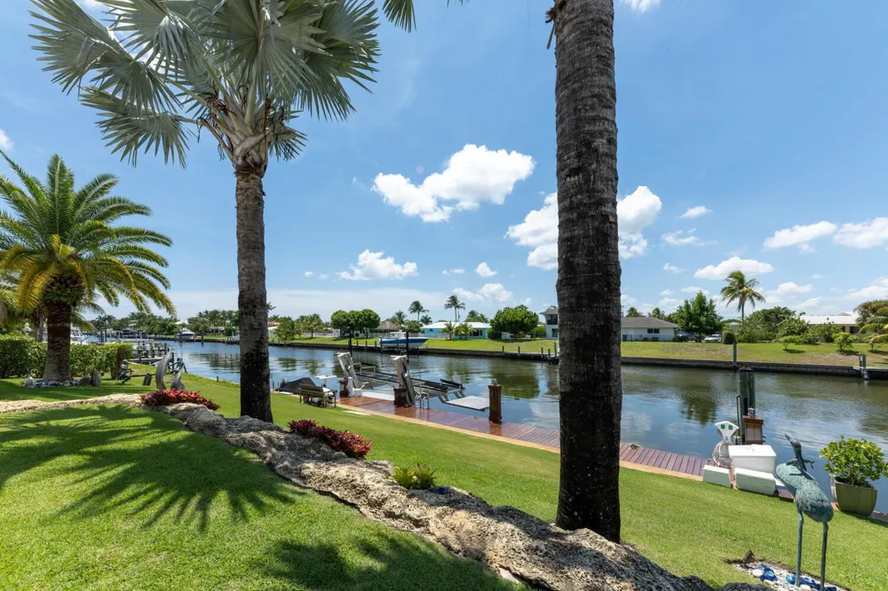206 Arlington Road West Palm Beach, FL 33405
