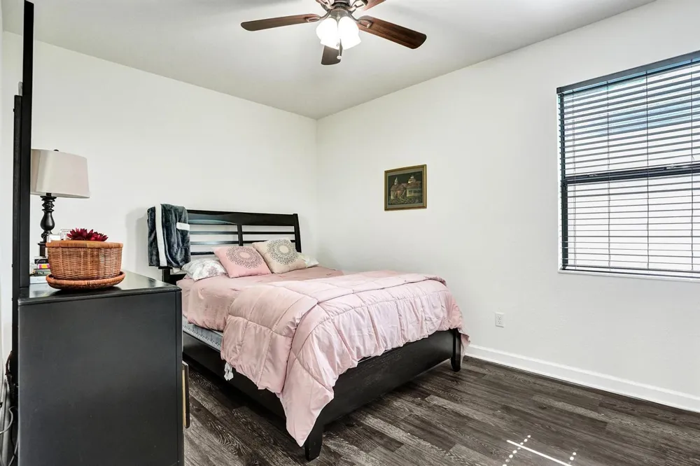 5716 Sandbirch Way Lake Worth, FL 33463