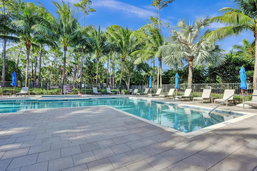 5716 Sandbirch Way Lake Worth, FL 33463