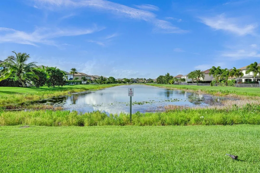 5716 Sandbirch Way Lake Worth, FL 33463