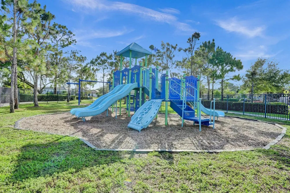 5716 Sandbirch Way Lake Worth, FL 33463