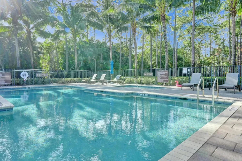 5716 Sandbirch Way Lake Worth, FL 33463