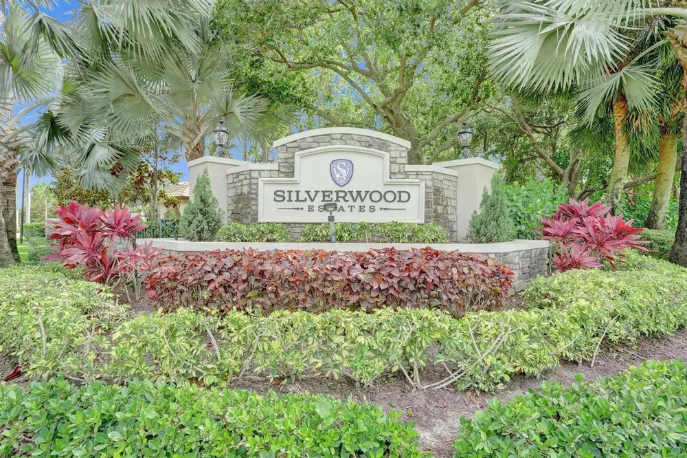 5716 Sandbirch Way Lake Worth, FL 33463
