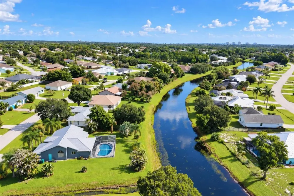 2461 SE ROCK SPRINGS DRIVE Port St. Lucie, FL 34952