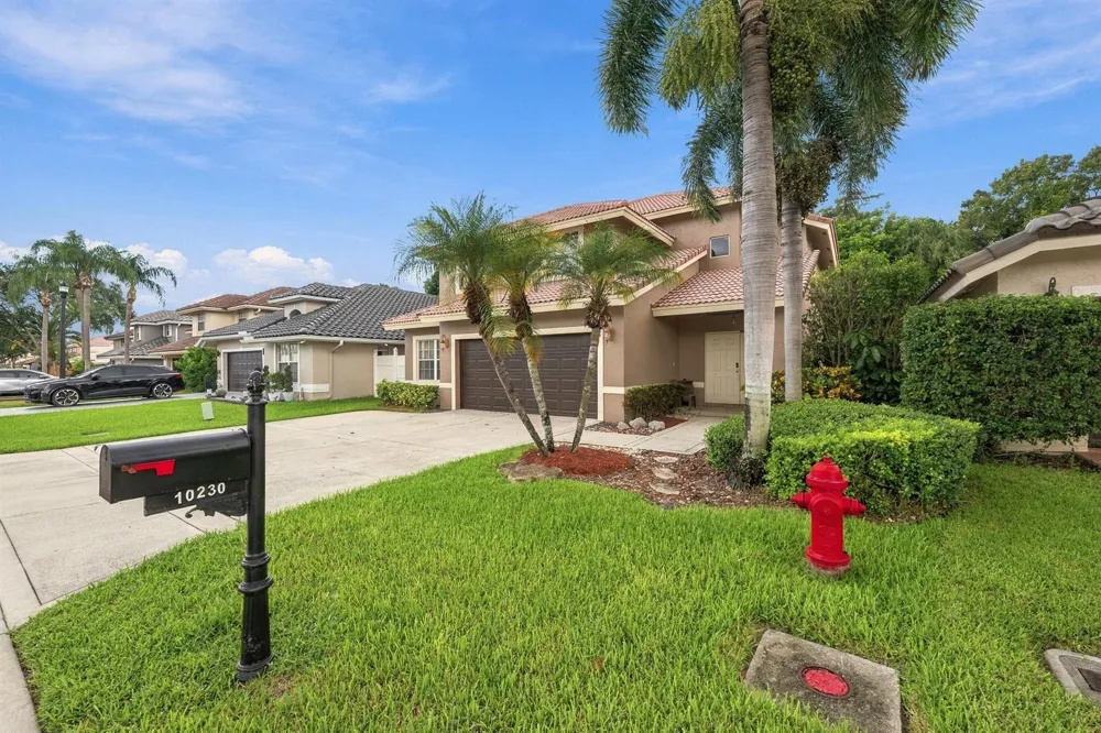 10230 Brookville Lane Boca Raton, FL 33428