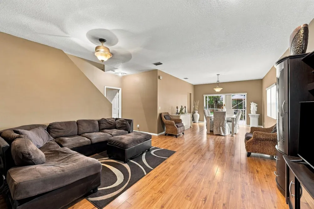 10230 Brookville Lane Boca Raton, FL 33428