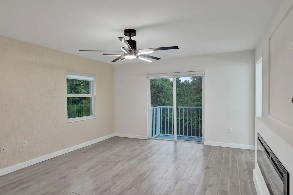 1035 NW 2ND AVENUE Fort Lauderdale, FL 33311