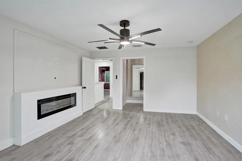 1035 NW 2ND AVENUE Fort Lauderdale, FL 33311