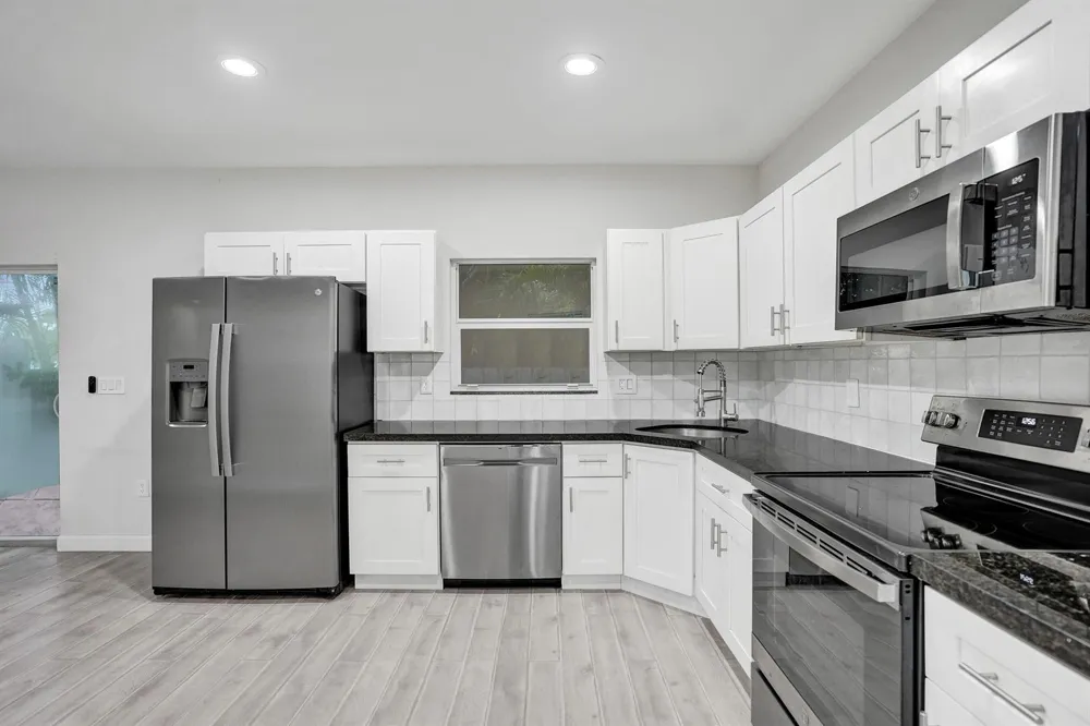 1035 NW 2ND AVENUE Fort Lauderdale, FL 33311