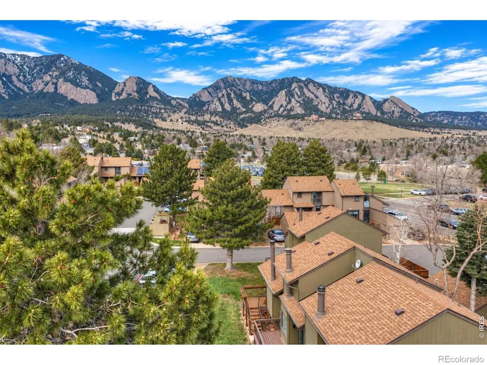 4176 Greenbriar Boulevard Boulder, CO 80305