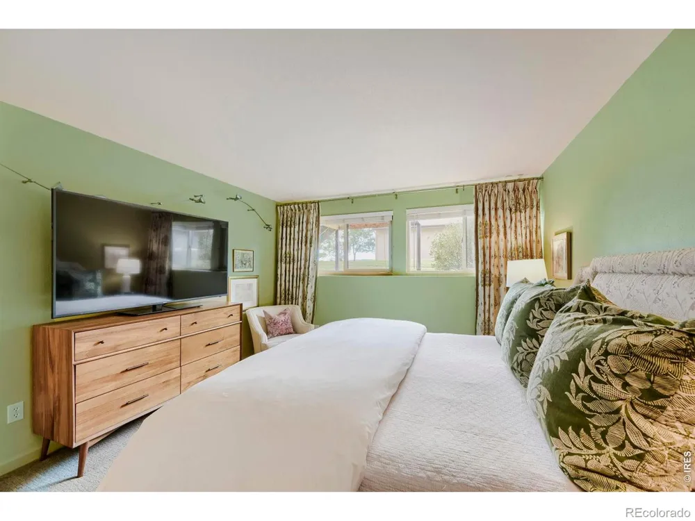 4176 Greenbriar Boulevard Boulder, CO 80305