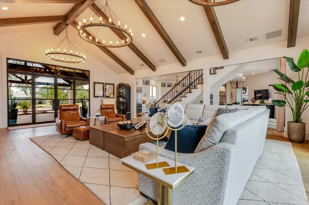 1011 Possum Point Graford, TX 76449