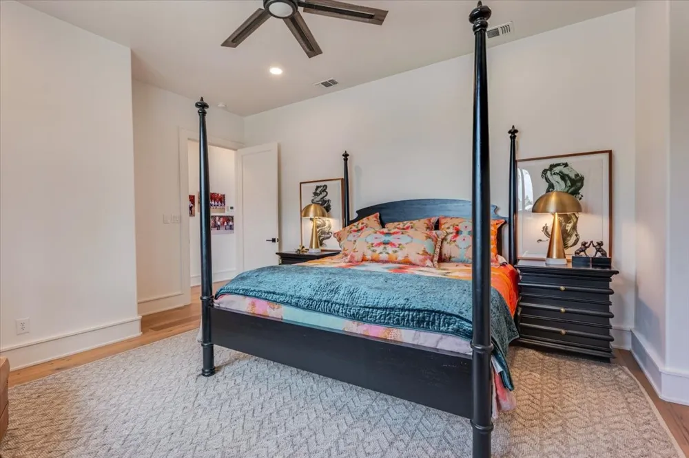 1011 Possum Point Graford, TX 76449