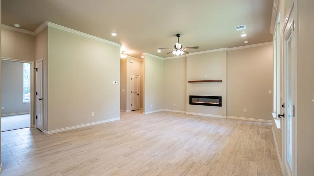 2714 Austin Drive Granbury, TX 76048