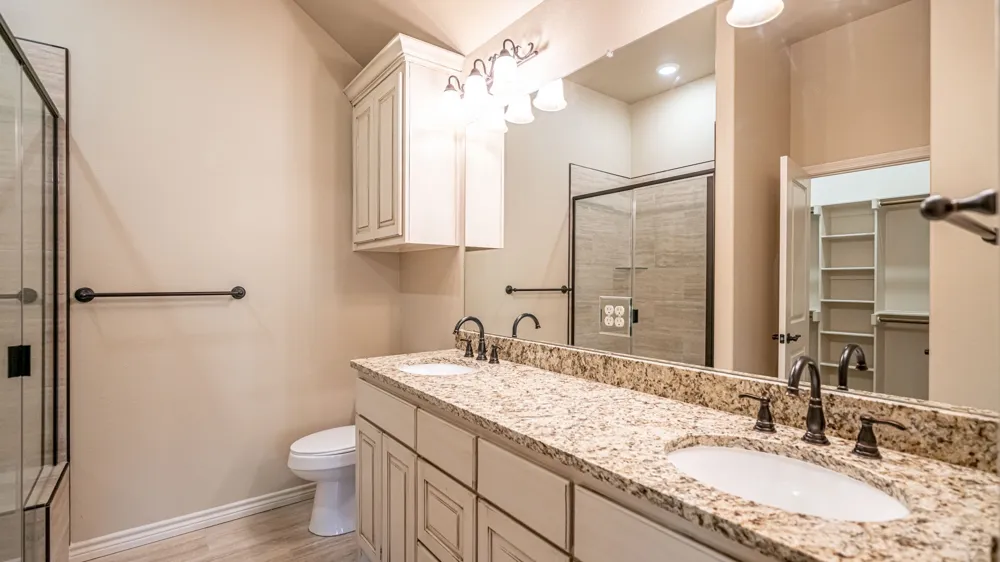 2714 Austin Drive Granbury, TX 76048