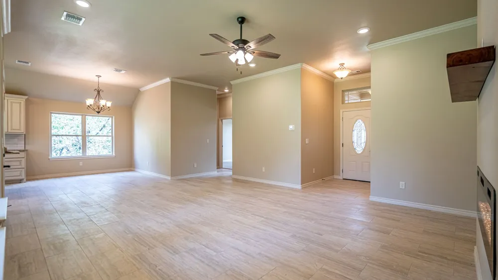 2714 Austin Drive Granbury, TX 76048
