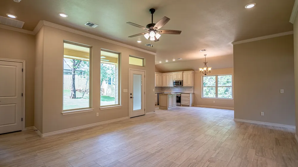 2714 Austin Drive Granbury, TX 76048