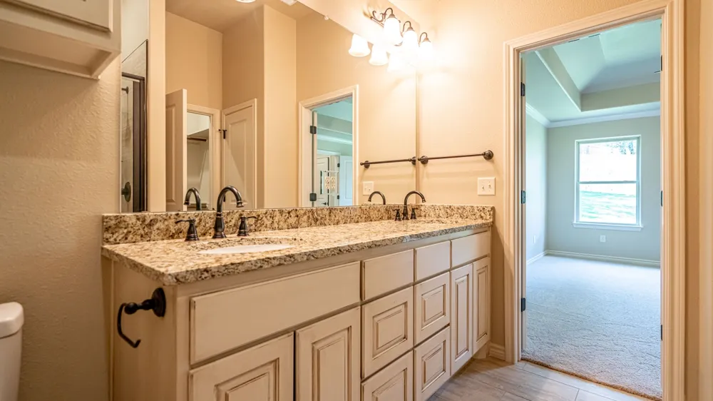 2714 Austin Drive Granbury, TX 76048