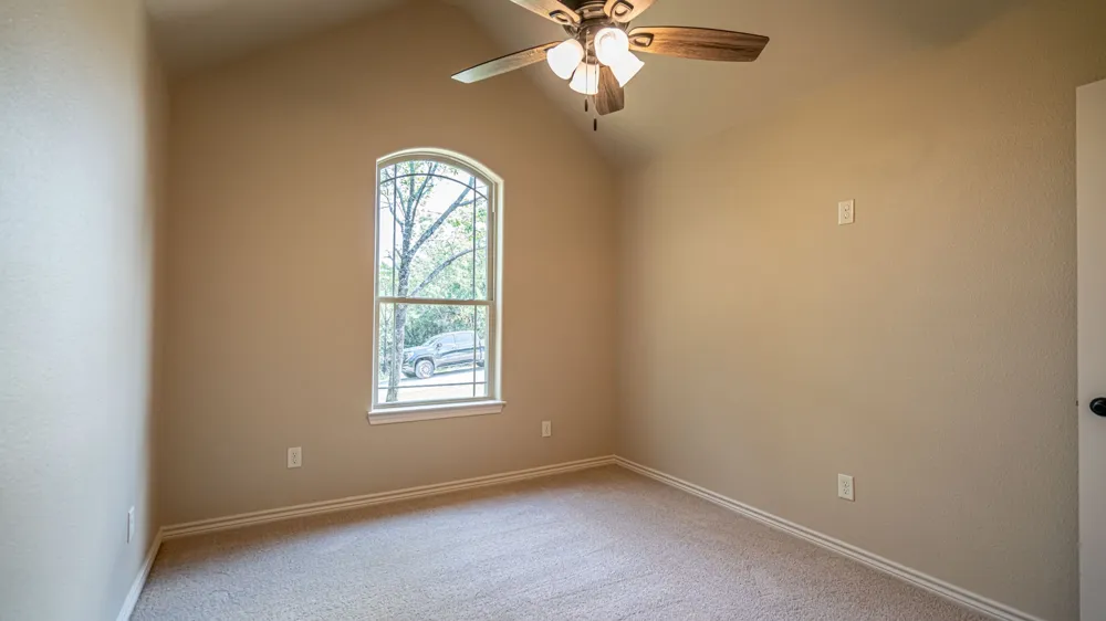2714 Austin Drive Granbury, TX 76048